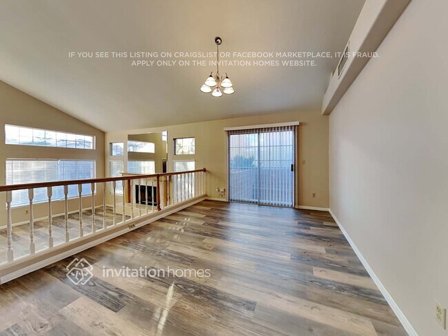 Building Photo - 2806 Via Bel Mondo St