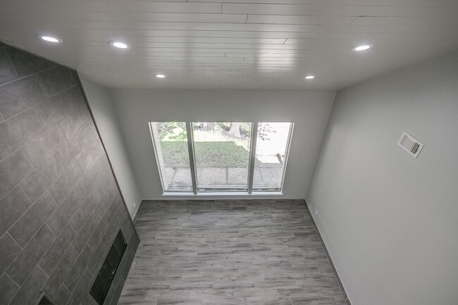 Building Photo - 923 Cranberry Hill Ct