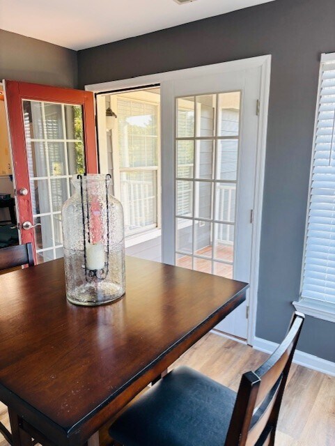 Building Photo - 743 Deering Rd