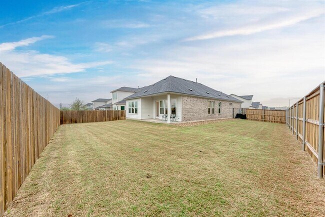Building Photo - 11808 Dillon Fls Dr