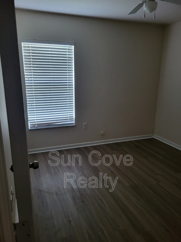 Building Photo - 7607 Mariners Harbour Dr