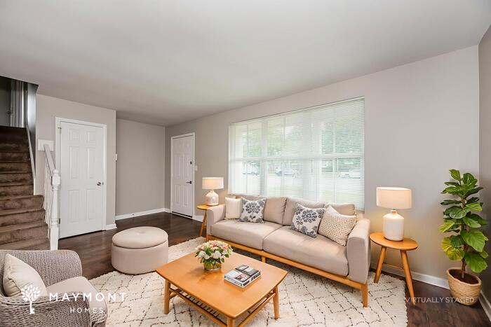 Building Photo - 324 Eulala Cir