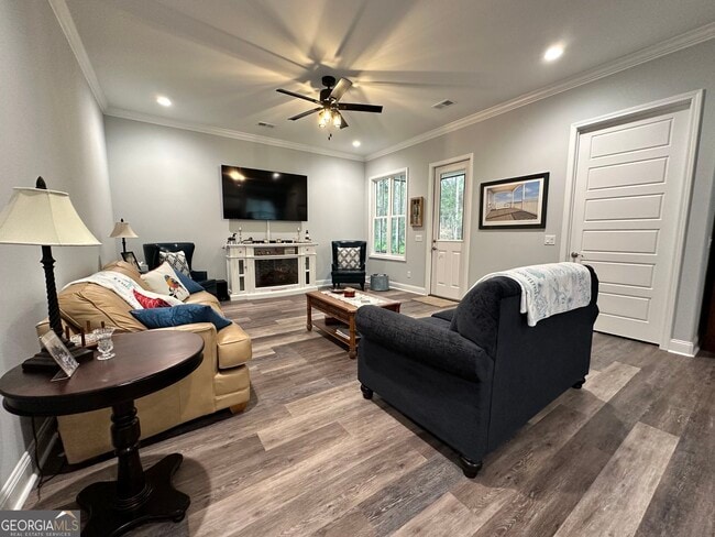 Building Photo - 112 Tacatacoru Ct