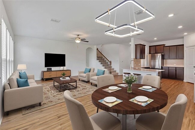 Building Photo - 408 Mante Ct