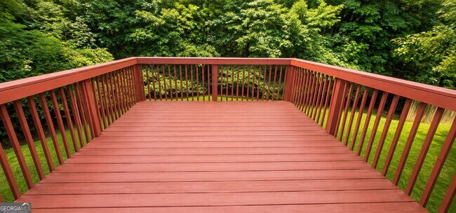 Building Photo - 346 Summer Hill Cir