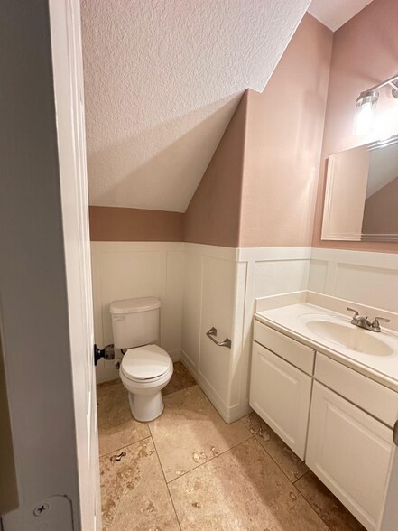 Building Photo - 17923 Egret Lake Way