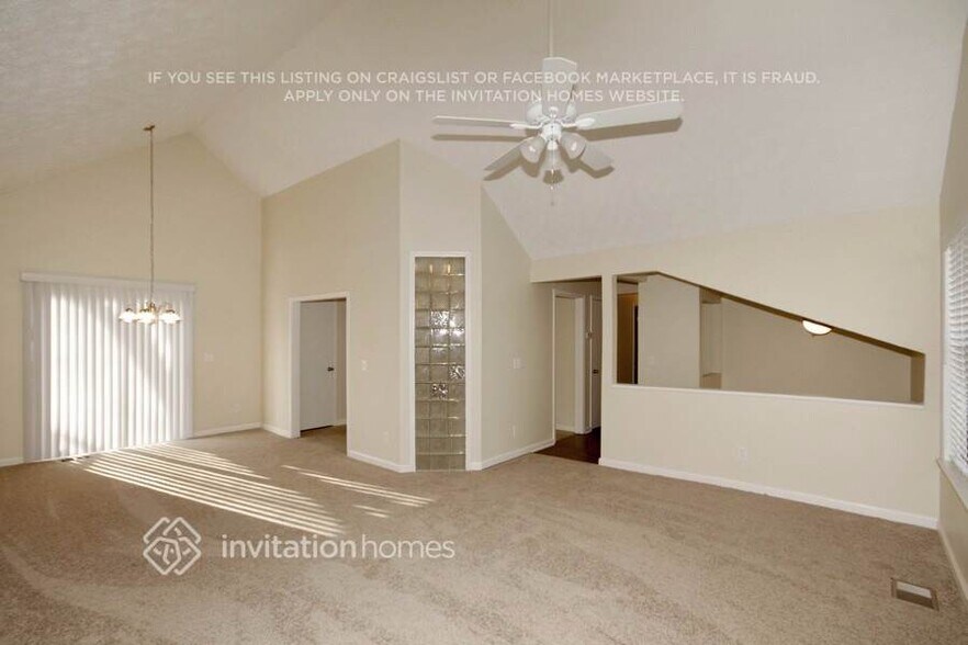Building Photo - 10380 Colony Glen Dr