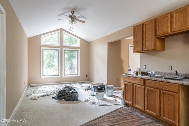 Building Photo - 356 Ashemont Rd