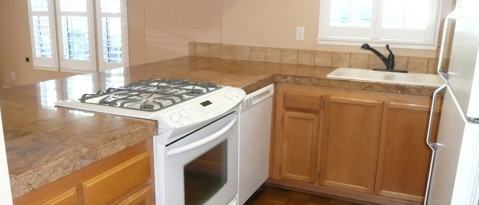 Building Photo - 651 Laurel Grove Cir