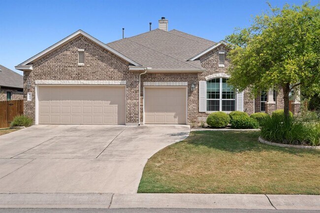 Building Photo - 880 Wild Rose Dr