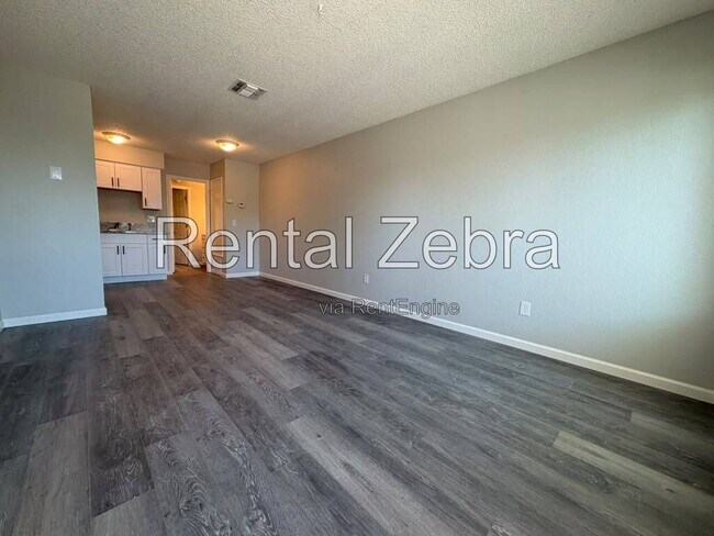 Building Photo - 1207 Kelso St