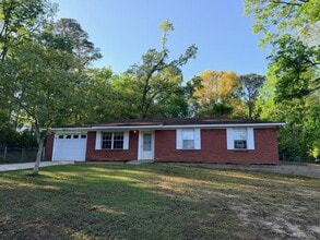 Building Photo - 103 Green St