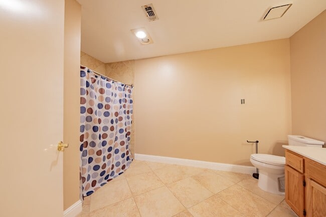 Building Photo - Charming 3-Bed Home by downtown Grapvine