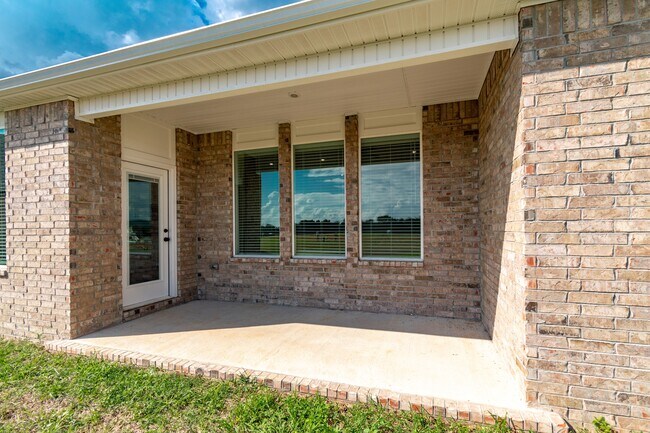 Building Photo - 587 W Gosling Isle
