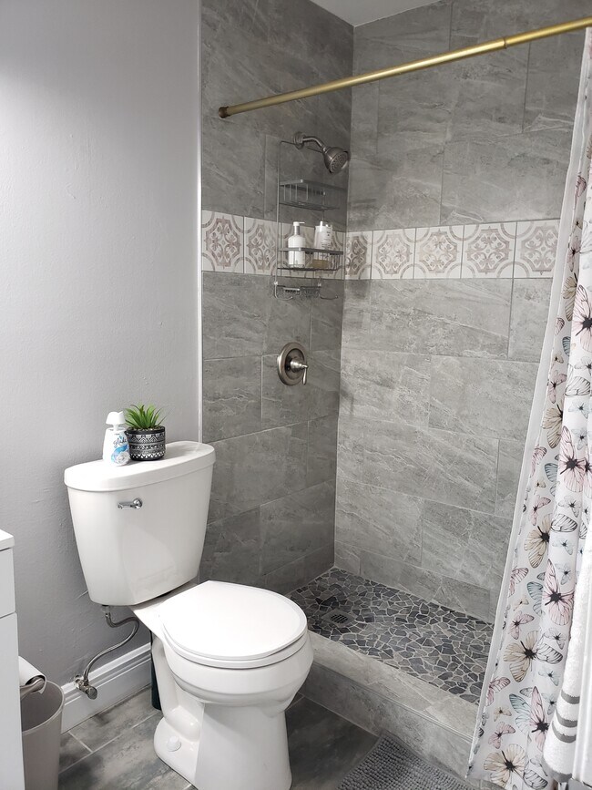 Building Photo - 8211 12th Way N