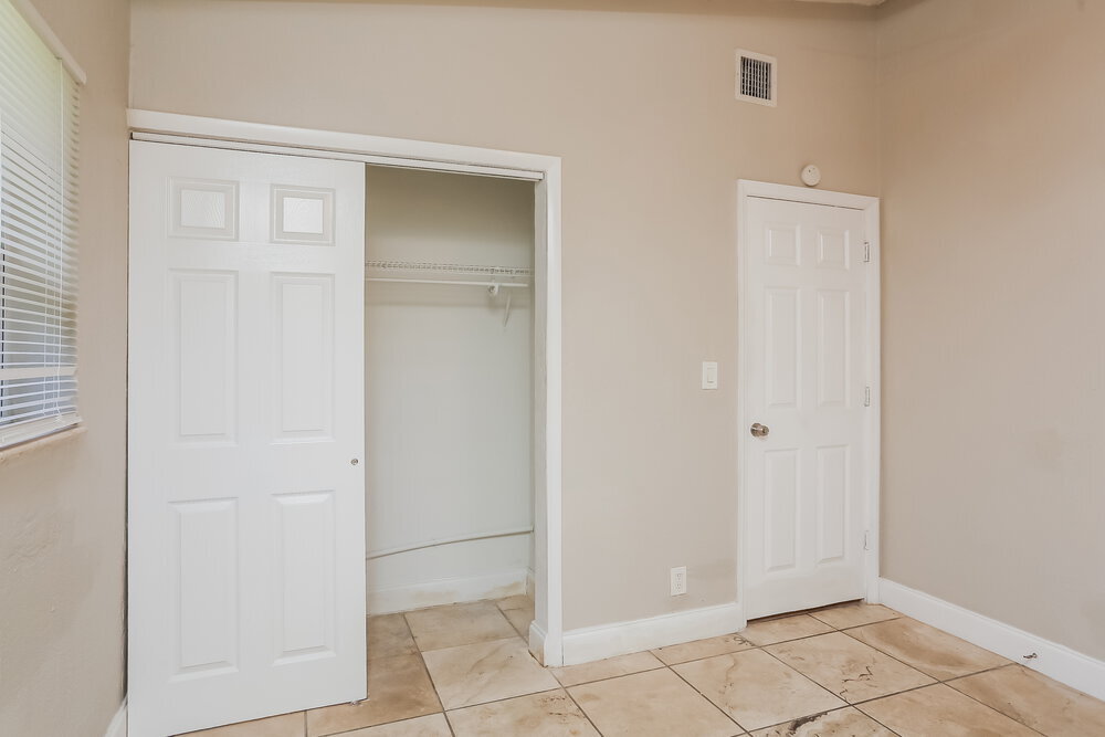 Building Photo - 1616 NW 16th St