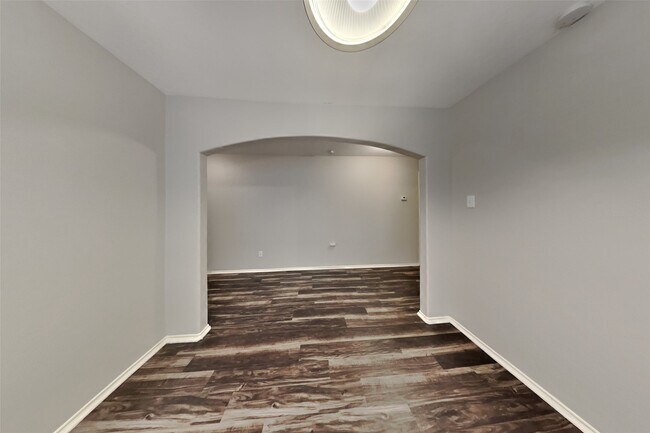 Building Photo - 21610 Britton Hill Way