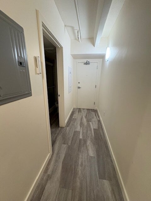 Building Photo - Cute Pet Friendly Studio Apartment Near Sl...