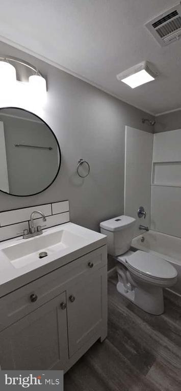 Building Photo - 4312 Forest Ln