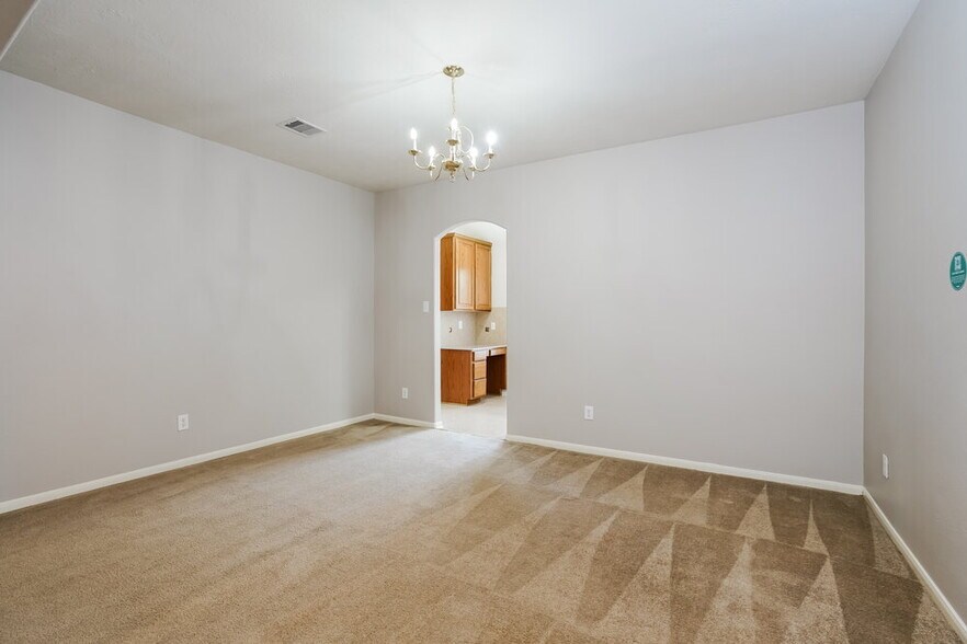Building Photo - 26019 Chapman Falls Dr