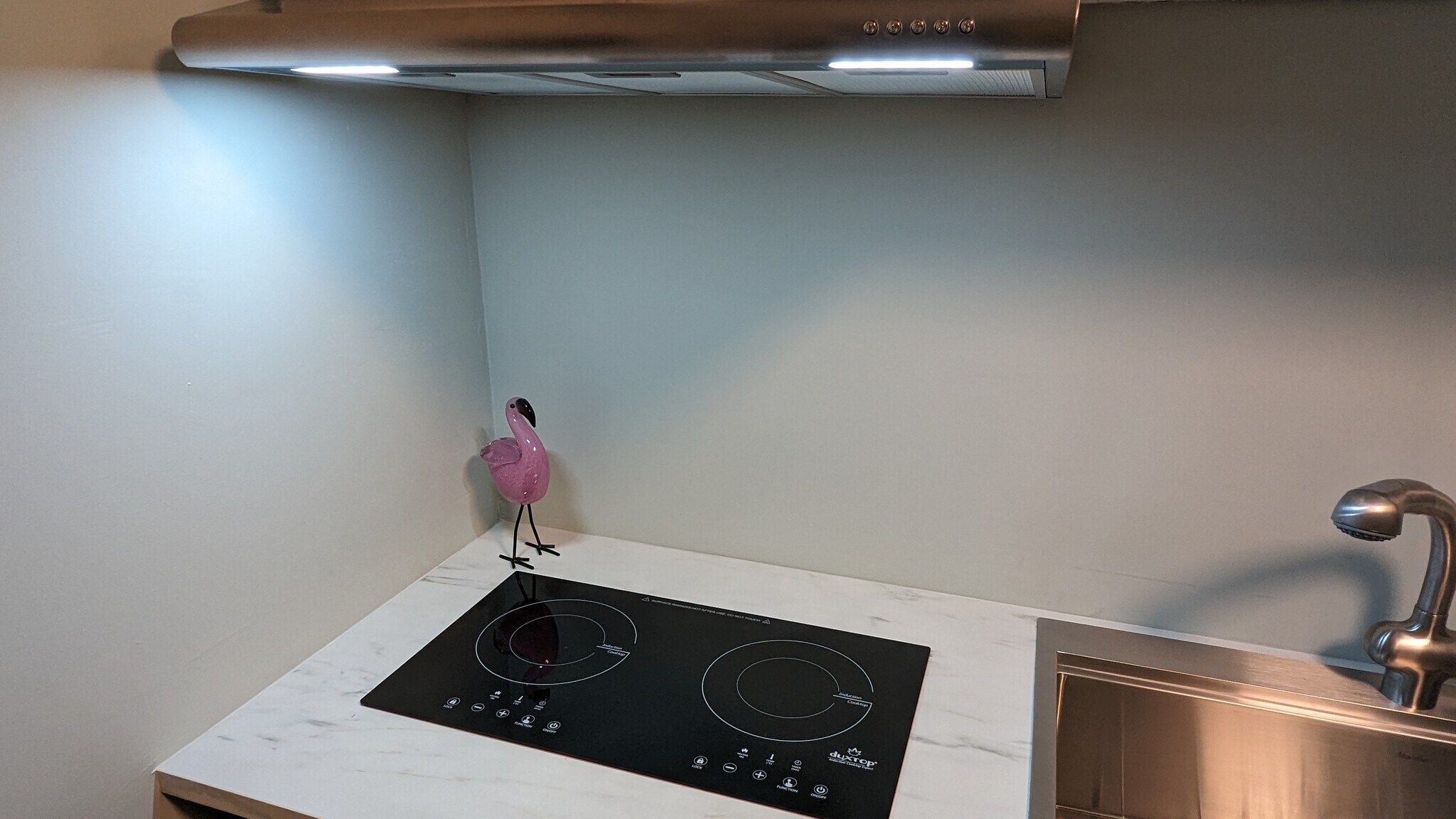 Inductive cooktop - 1118 Peachtree St