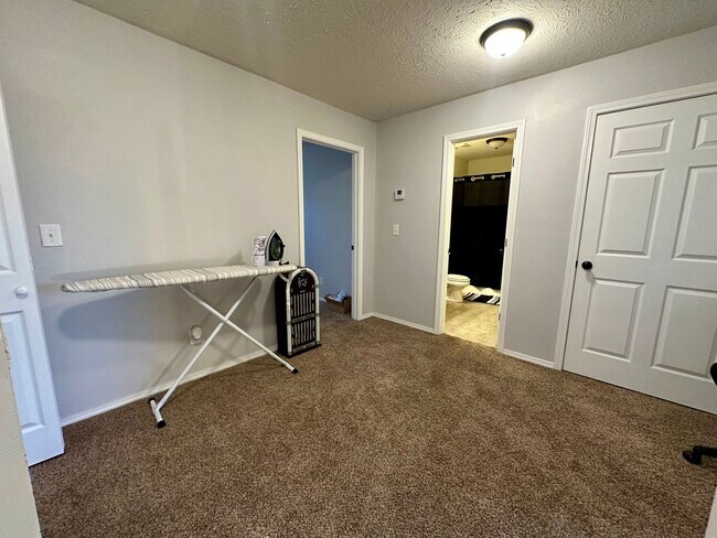 Building Photo - 301 Carmel Valley Way