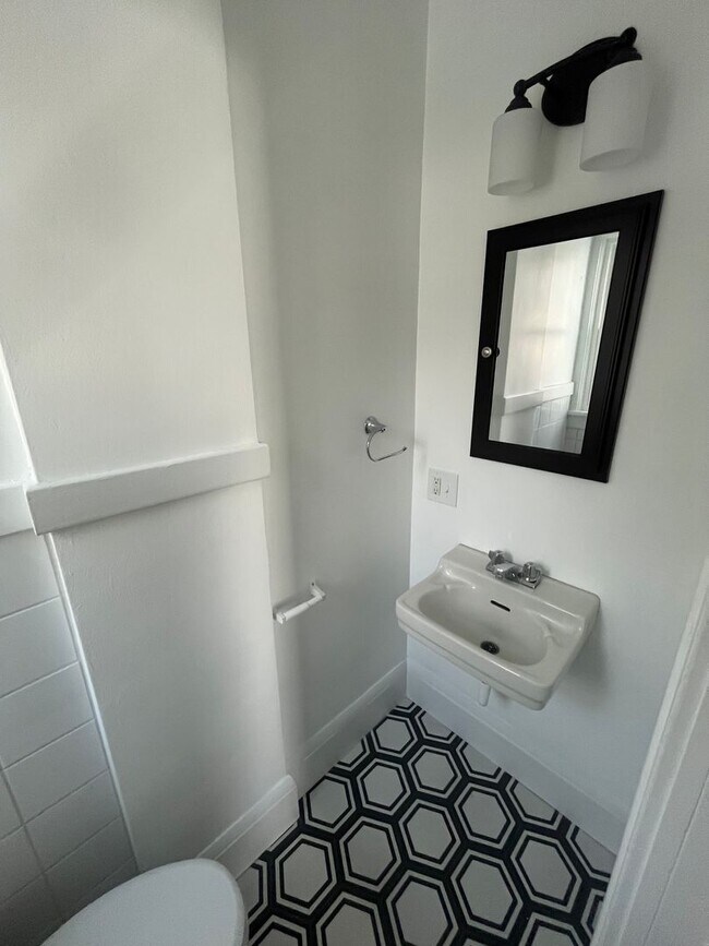 Building Photo - 459 Winton Rd