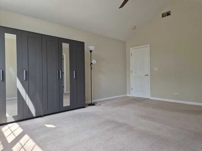Building Photo - 3064 Serenity Ln