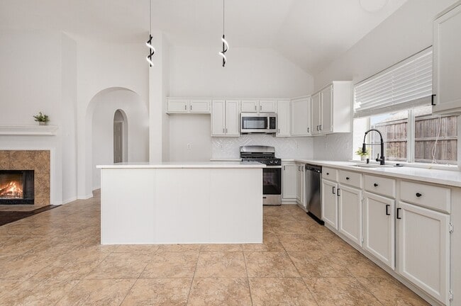 Building Photo - 7318 Harbor Dr