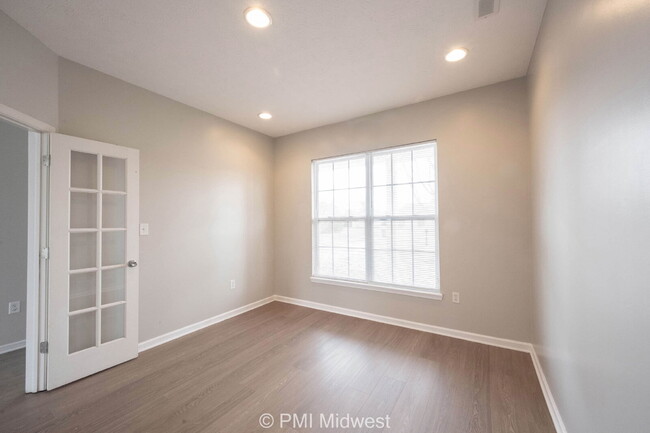 Building Photo - "Spacious 4-Bedroom Retreat on Georgetown ...