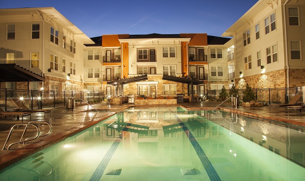 Centro Aurora, CO Apartment Finder