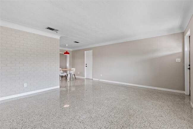 Building Photo - 2700 67th St N