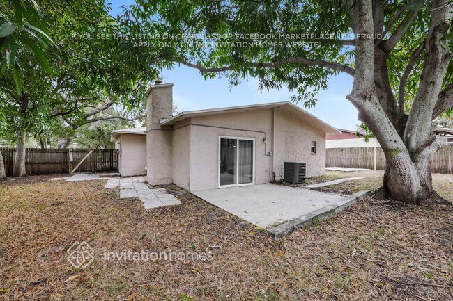 Building Photo - 11332 Maxton Way