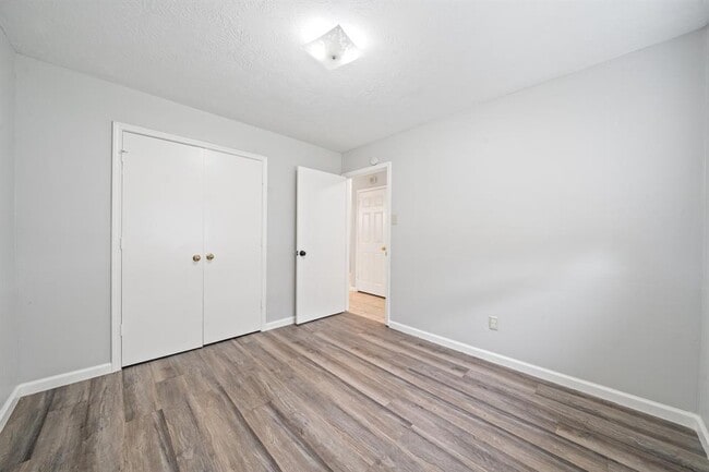 Building Photo - 14915 Dunster Ln