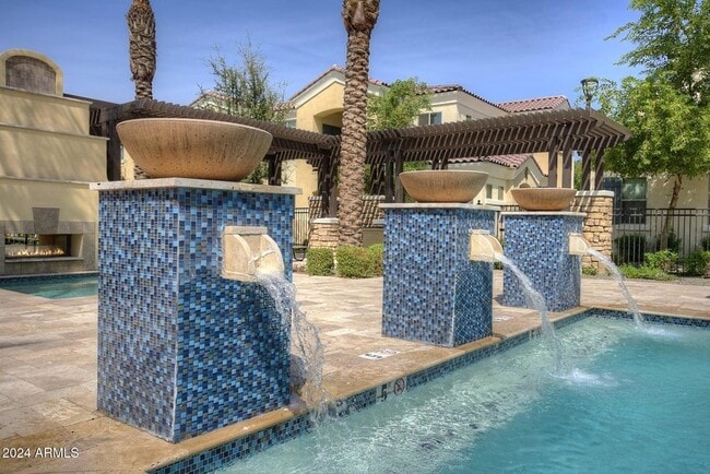 Building Photo - 1452 S Ellsworth Rd