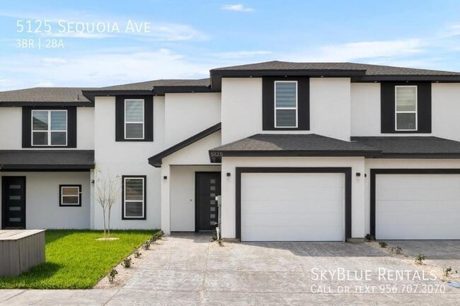 Building Photo - 5125 Sequoia Ave