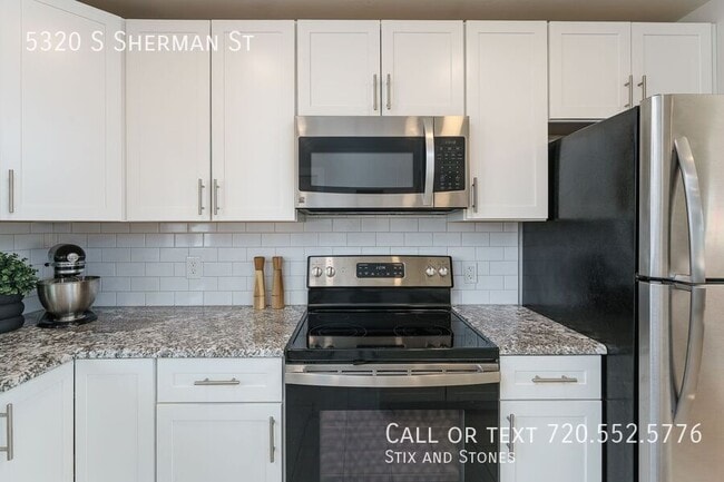 Building Photo - 5320 S Sherman St