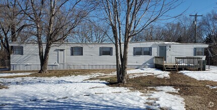 Building Photo - Large 3BR, 2BTH mobile home. Washburn Rura...