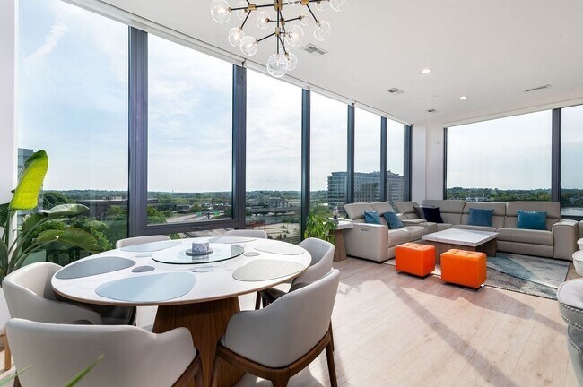 Building Photo - 60 Quincy Shore Dr