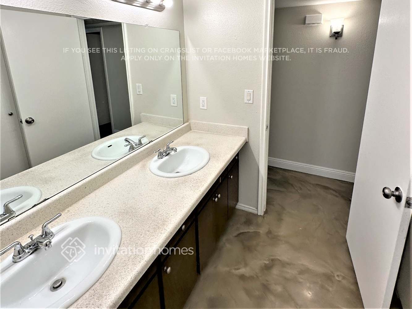 Building Photo - 3143 W Sahuaro Dr
