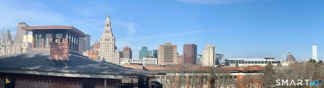 Building Photo - 34-36 Charter Oak Pl