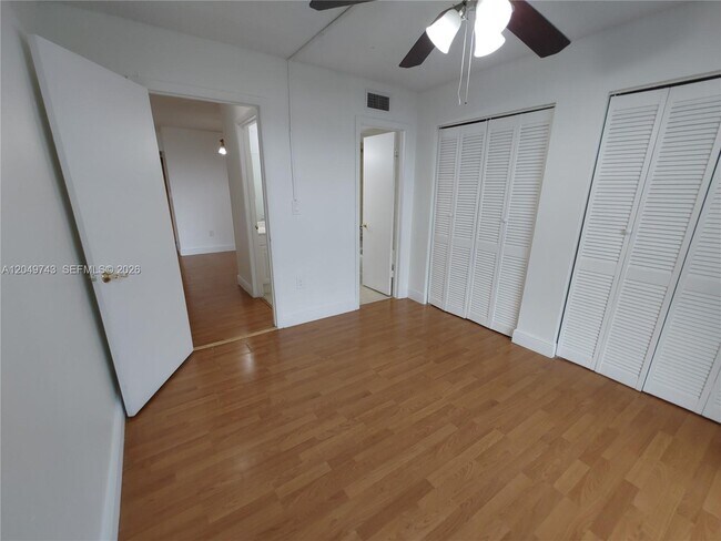 Building Photo - 11800 SW 18th St