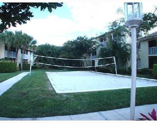 Building Photo - 7106 Glenmoor Dr