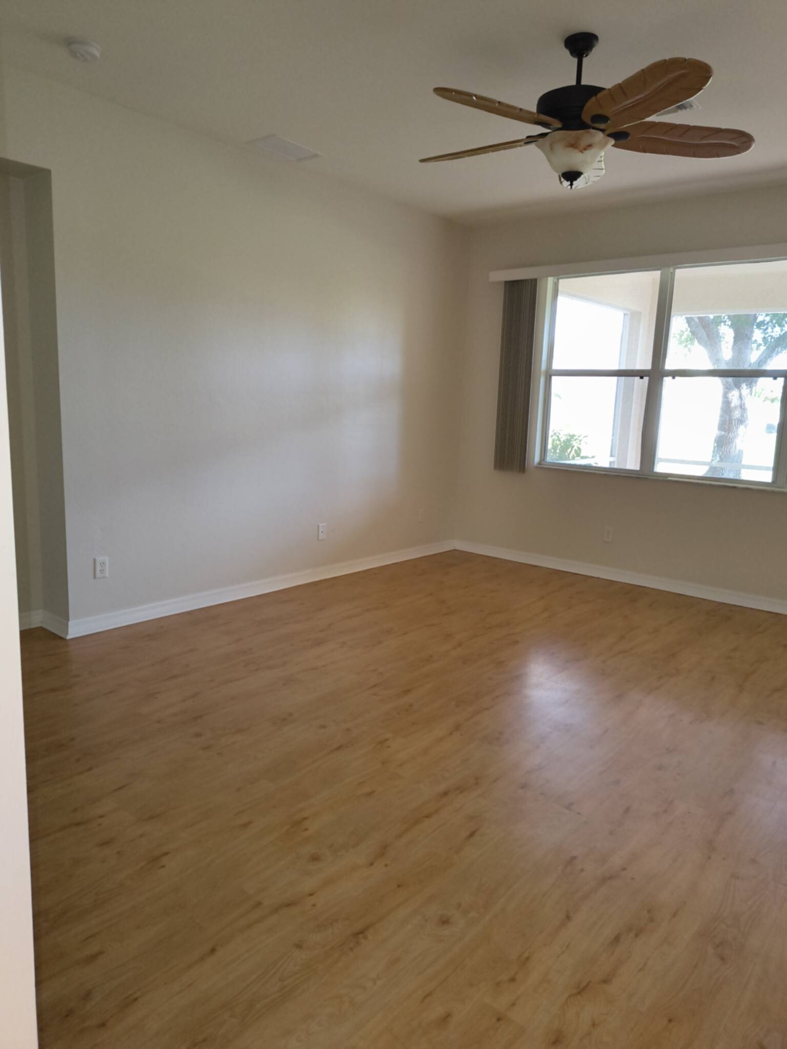 Building Photo - 25199 Chiclayo Ave
