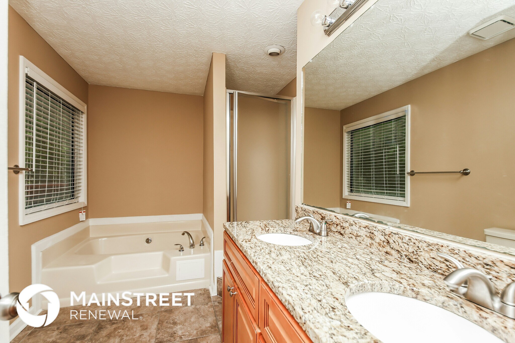 Building Photo - 5561 Deerfield Pl