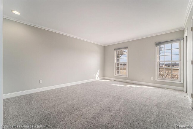 Building Photo - 1630 Normandy Rd
