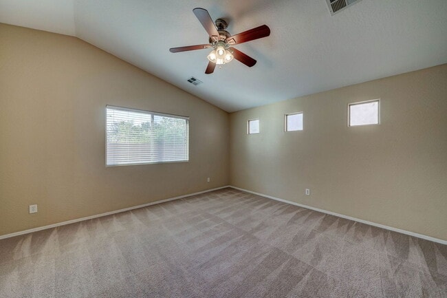 Building Photo - 7252 S 46th Ln