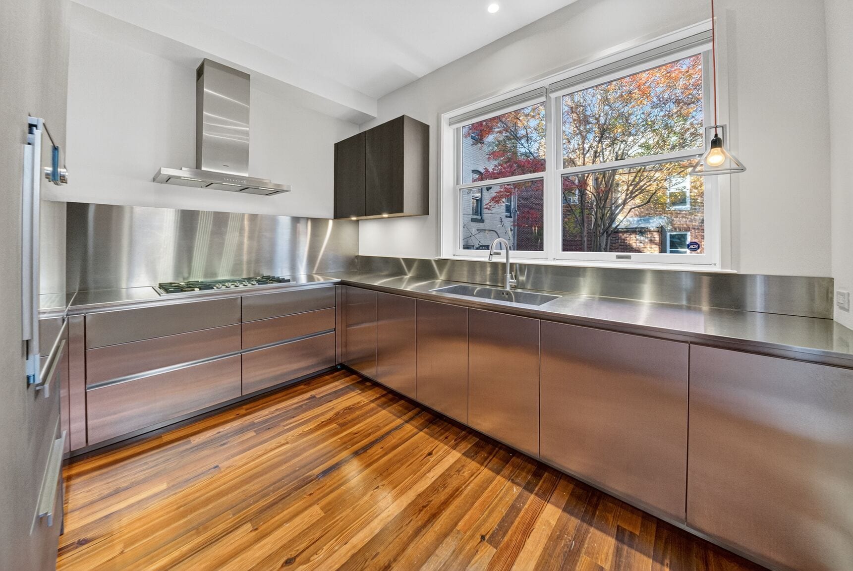 Building Photo - 917 O St NW