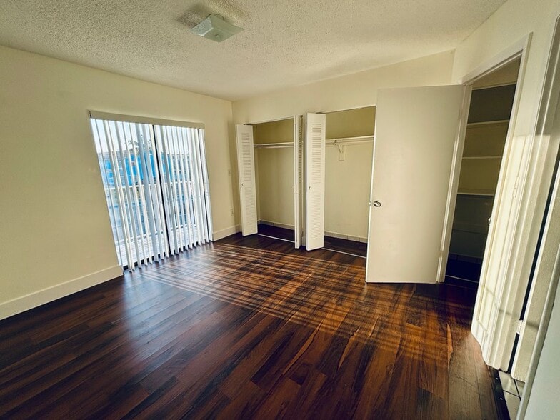 Building Photo - 5729 W 26th Ave