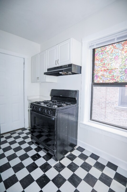 Building Photo - 2625 N Spaulding Ave